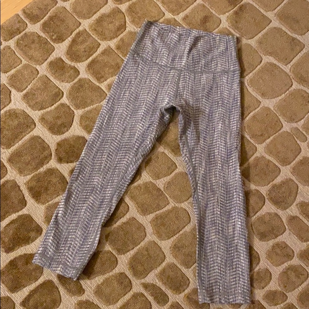 lululemon cropped legging